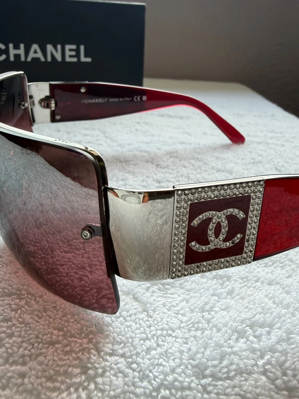 CHANEL rimless sunglasses
